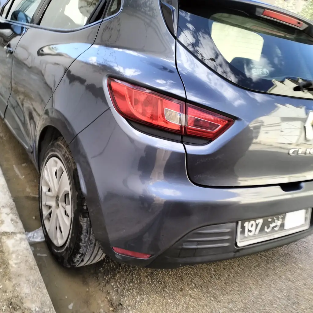 Renault Clio - Photo 2