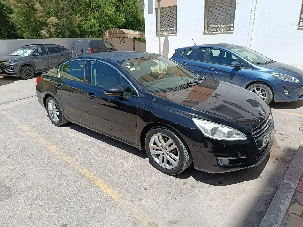 Peugeot 508 - Photo 2