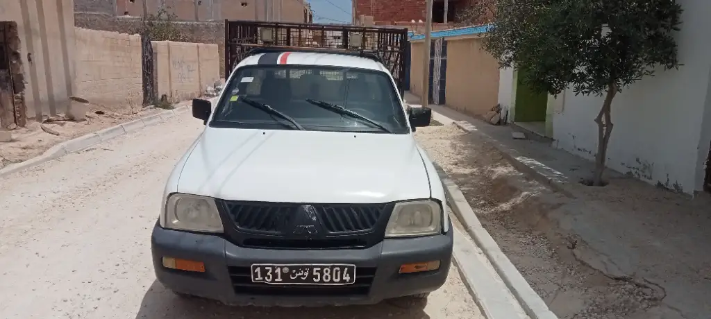 Mitsubishi Autres 2008