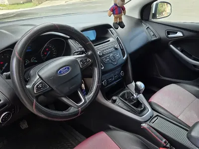 Ford FOCUS - Photo 4