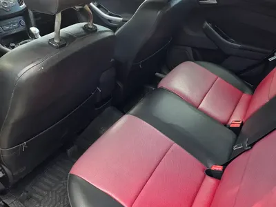 Ford FOCUS - Photo 2