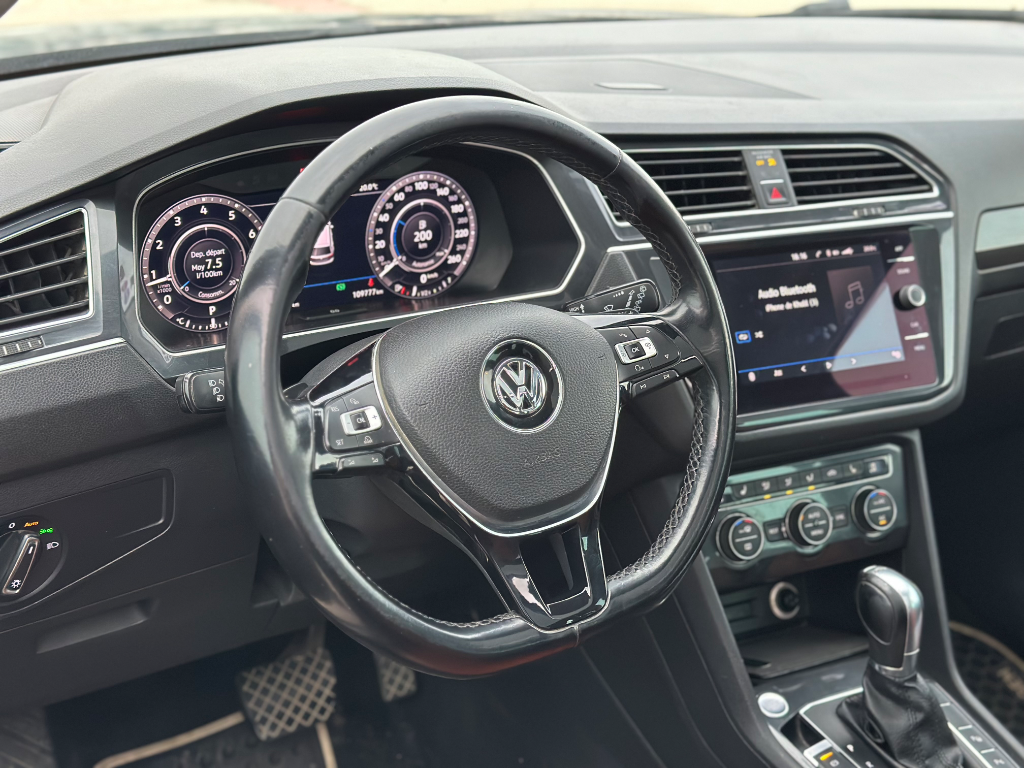 Volkswagen Tiguan - Photo 8