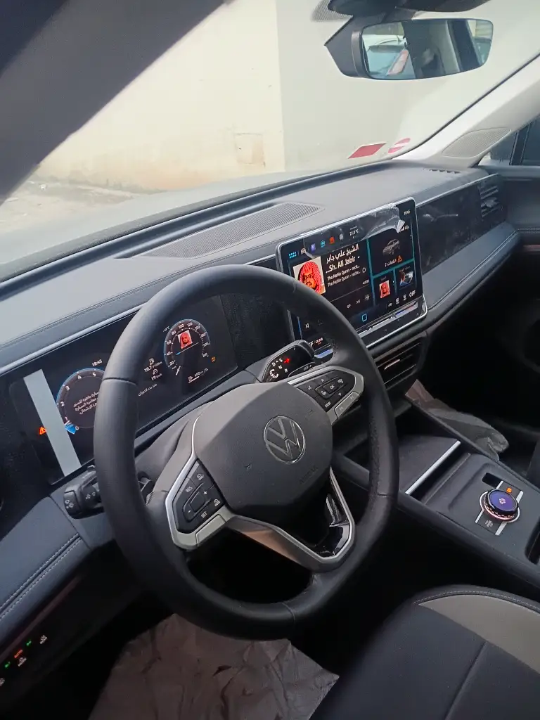 Volkswagen Tiguan - Photo 6