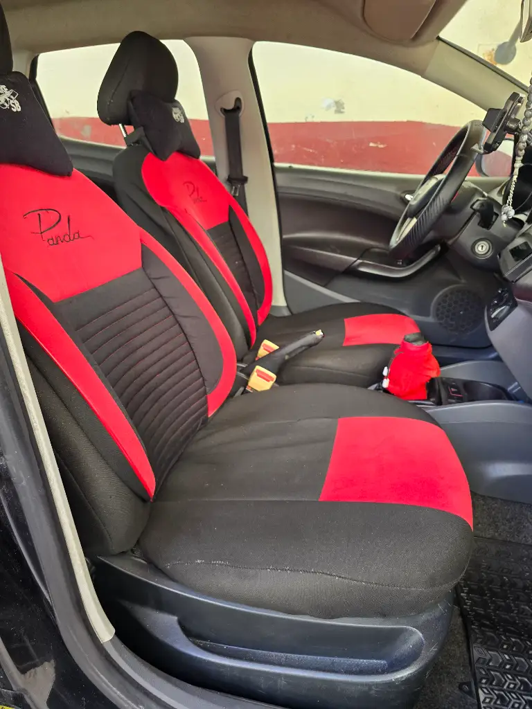 Seat Ibiza - Photo 4