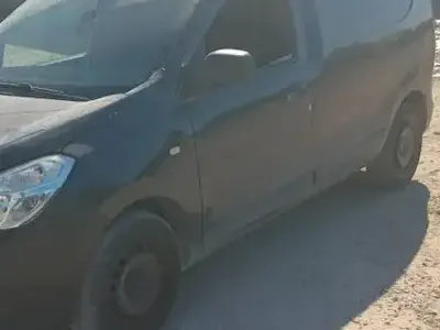 Dacia DOKKER - Dacia Dokker 2022 300 km