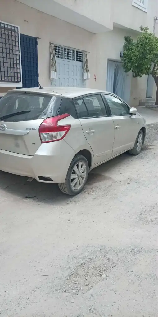 Toyota Yaris 2015