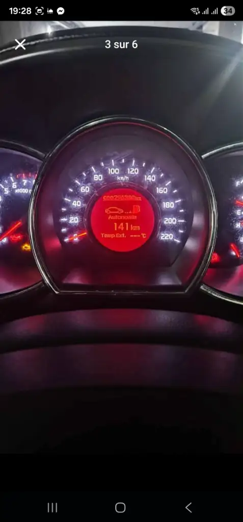 Kia RIO - Photo 3