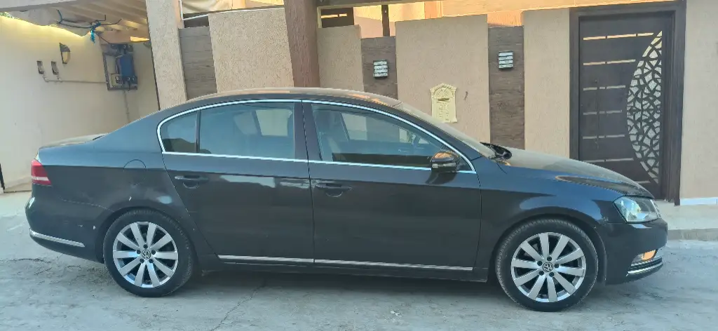 Volkswagen Passat - Photo 4