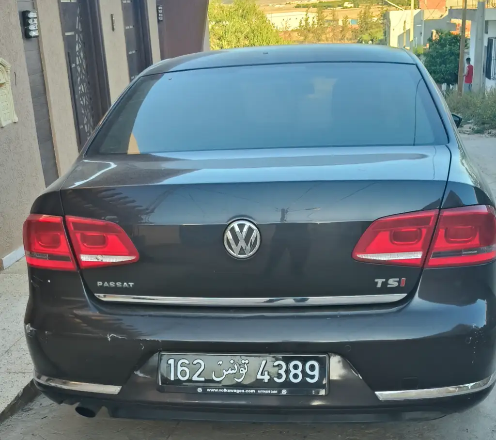Volkswagen Passat - Photo 6