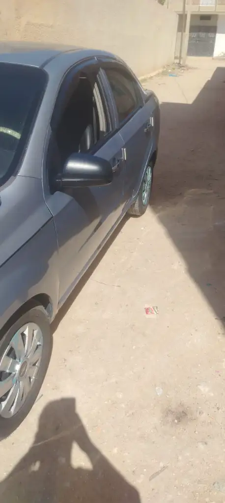Chevrolet AVEO - Photo 2