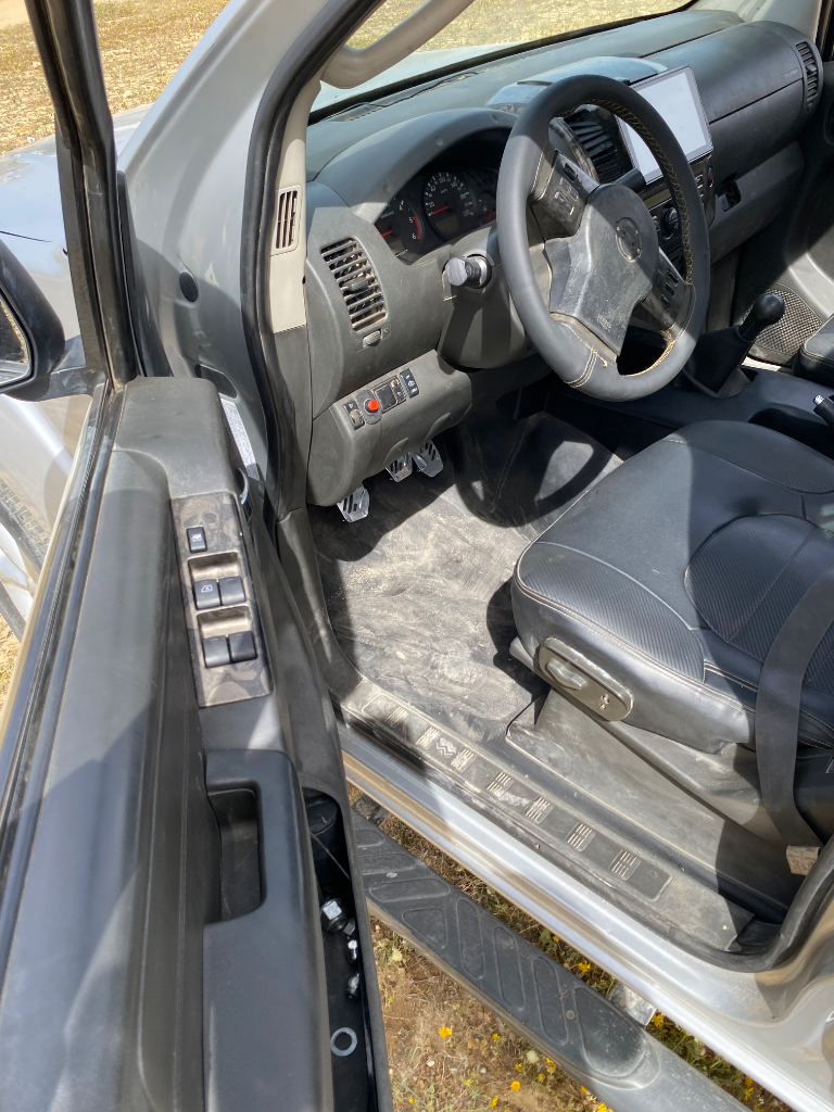 Nissan Navara - Photo 6
