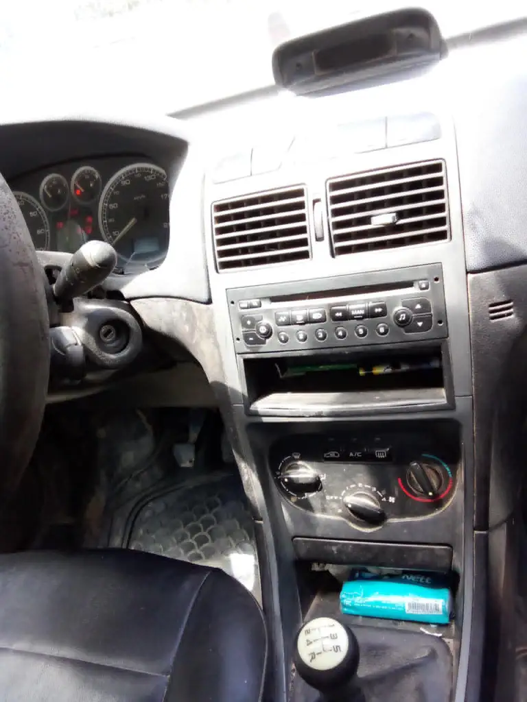 Peugeot 307 - Photo 2