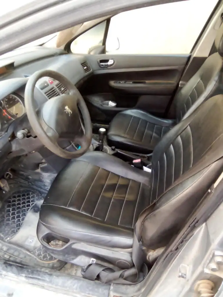 Peugeot 307 - Photo 9