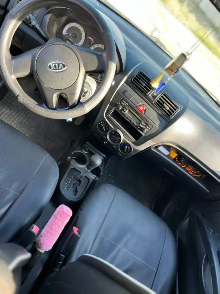 Kia PICANTO - Photo 2