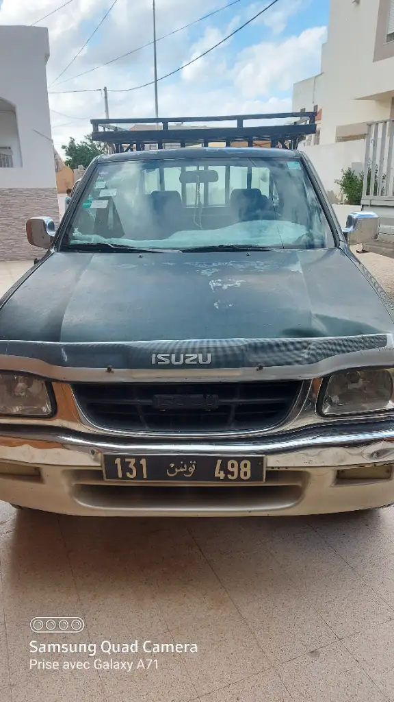 Isuzu AUTRE 2003
