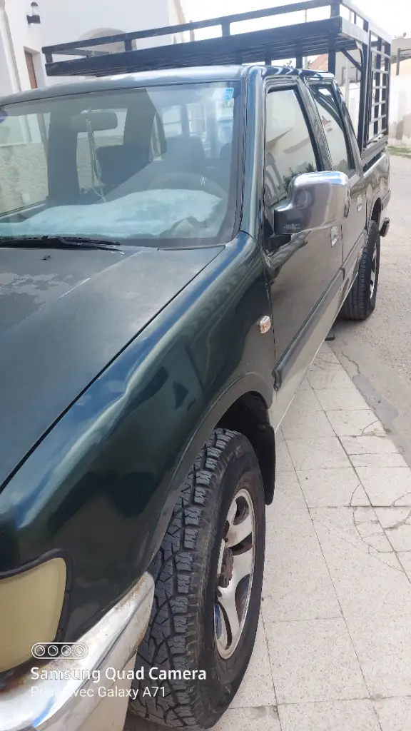 Isuzu AUTRE - Photo 10