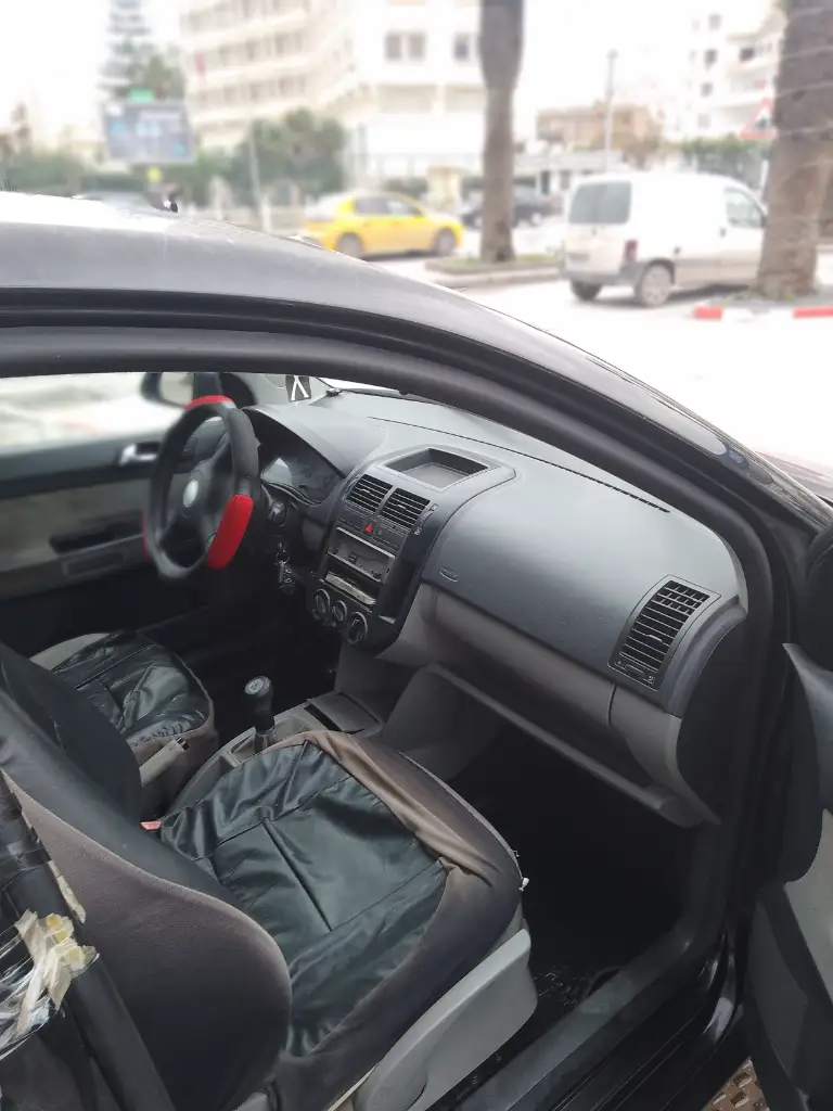 Volkswagen Polo - Photo 2