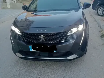 Peugeot 3008 hybride4 GT modèle 2023 92000 km