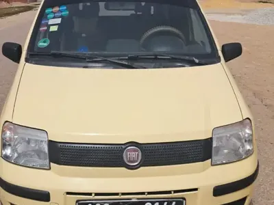 A vendre FIAT PANDA 2012 en trés bonne. للبيع فيات باندا موديل 2012 في حالة ممتازة.&amp;#8230;