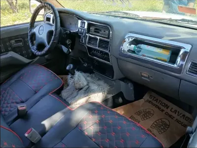 Isuzu D MAX - Photo 8