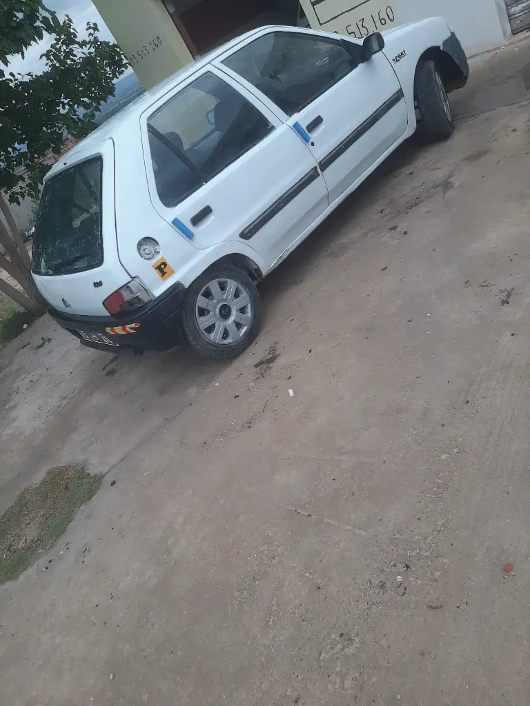 Peugeot 106 - Photo 4