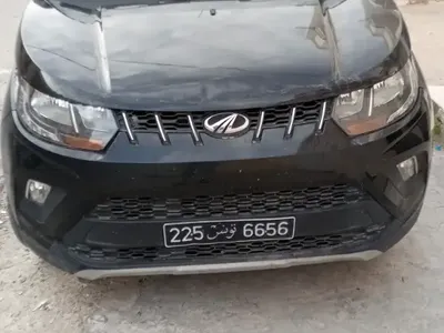 Mahindra KUV 100 - Photo 2