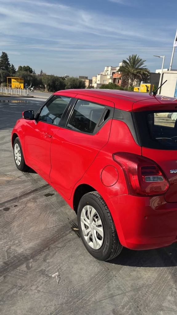 Suzuki Swift - Photo 9