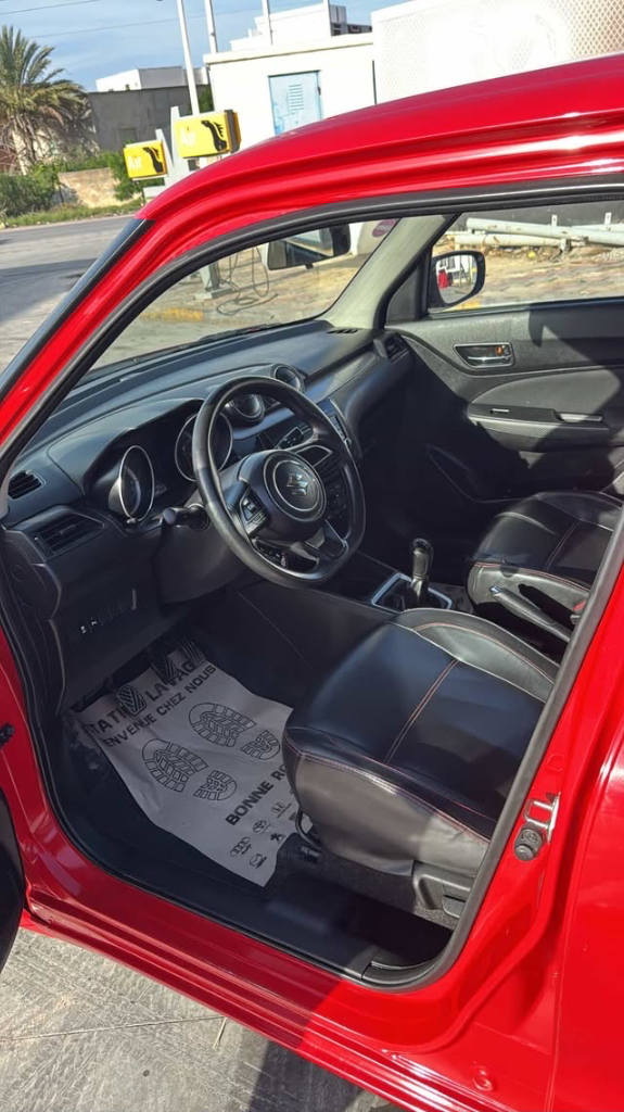 Suzuki Swift - Photo 5