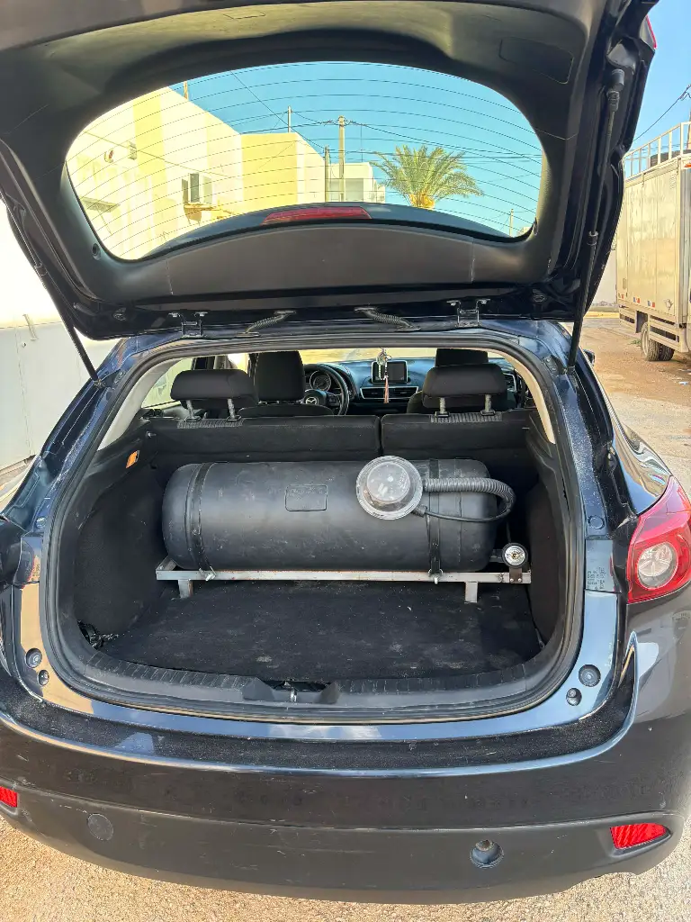 Mazda MAZDA3 - Photo 3