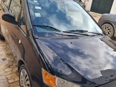 Mitsubishi Colt 2012 198000 km
