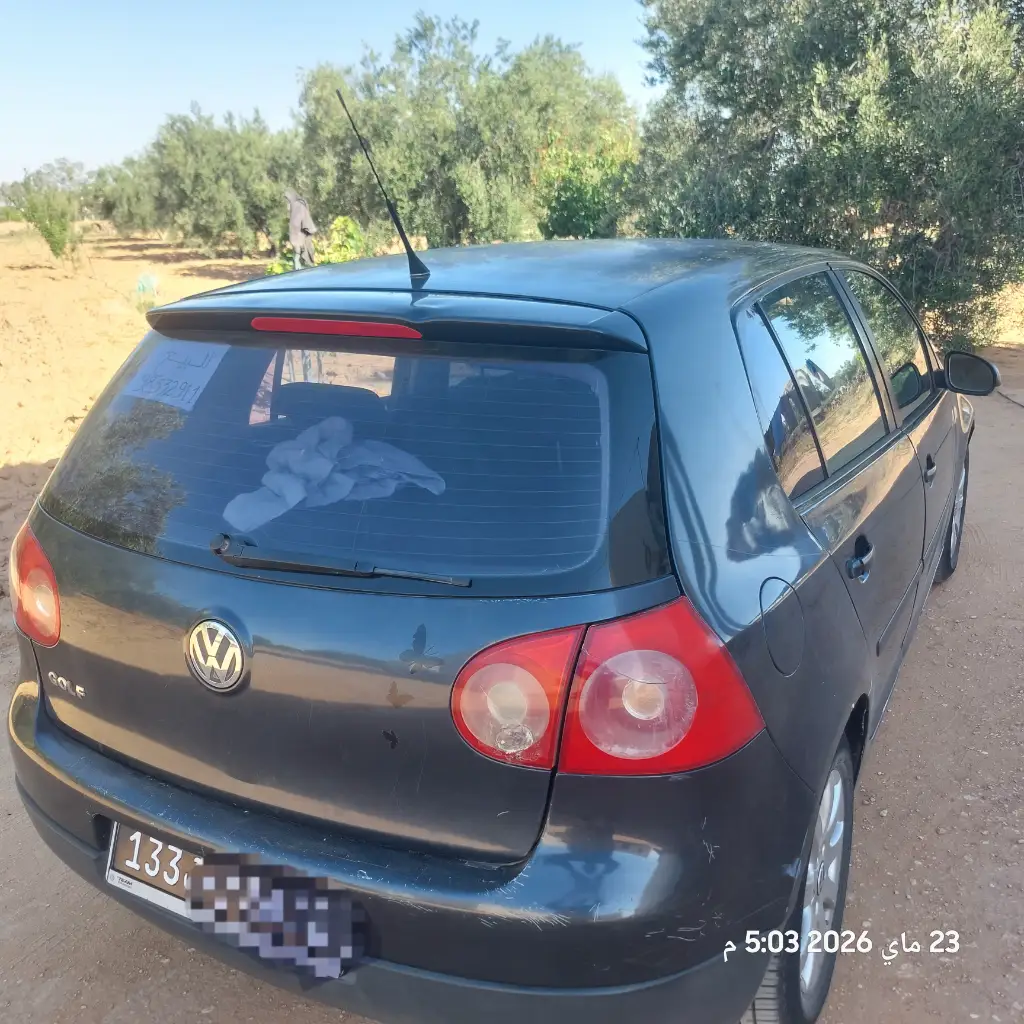 Volkswagen Golf - Photo 2