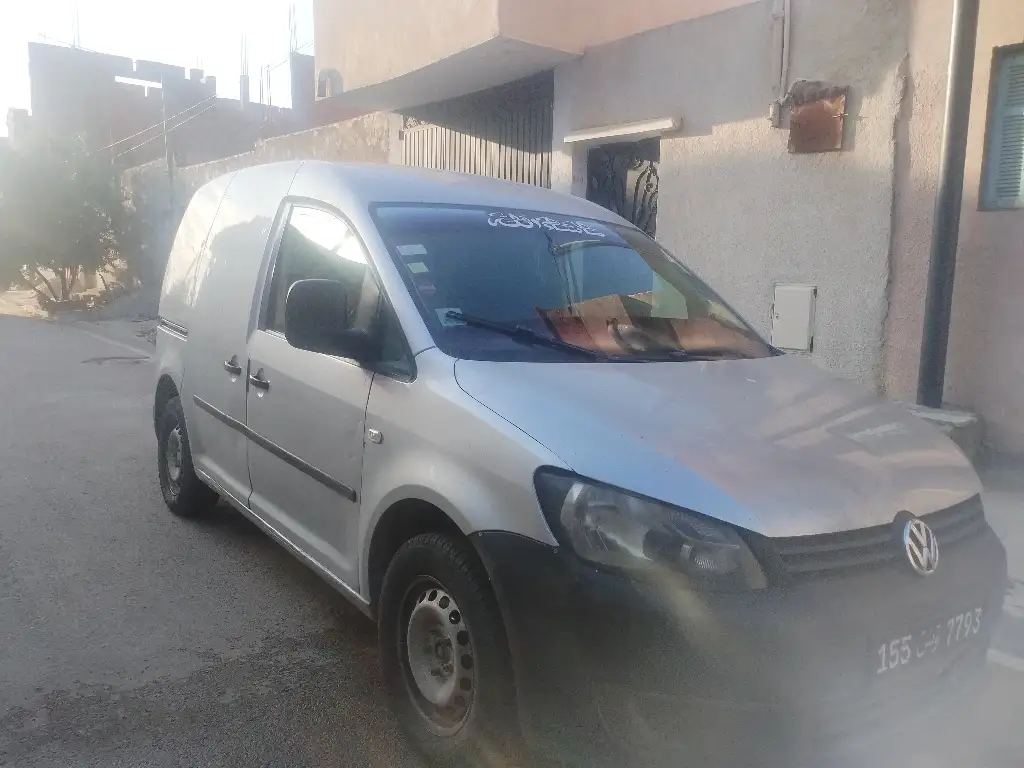Volkswagen Caddy 2011