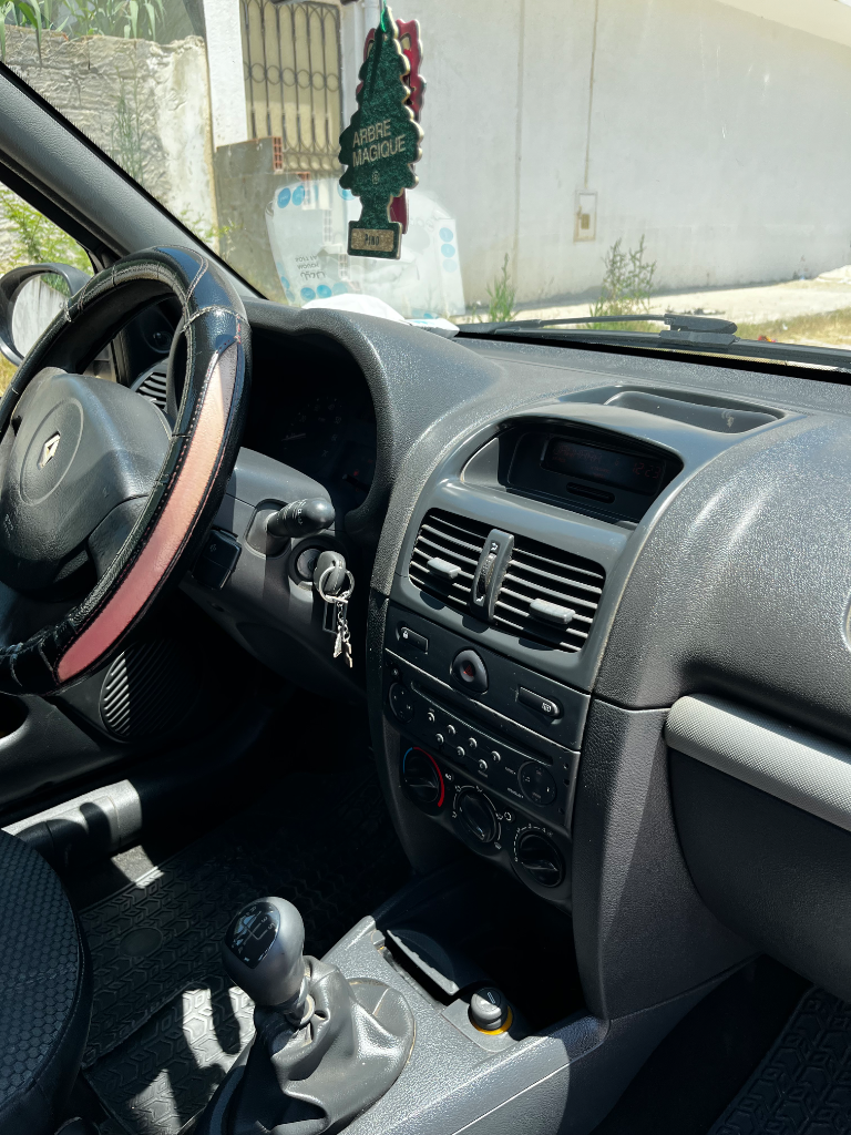 Renault Clio - Photo 5