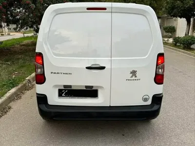 Peugeot Partner - Photo 4