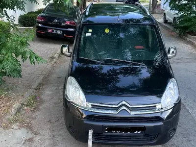 Citroen BERLINGO - Photo 2