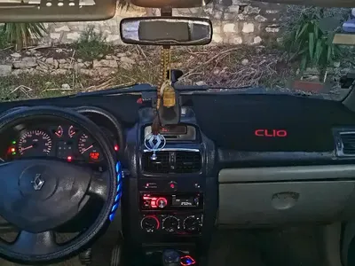 Renault Clio - Photo 10