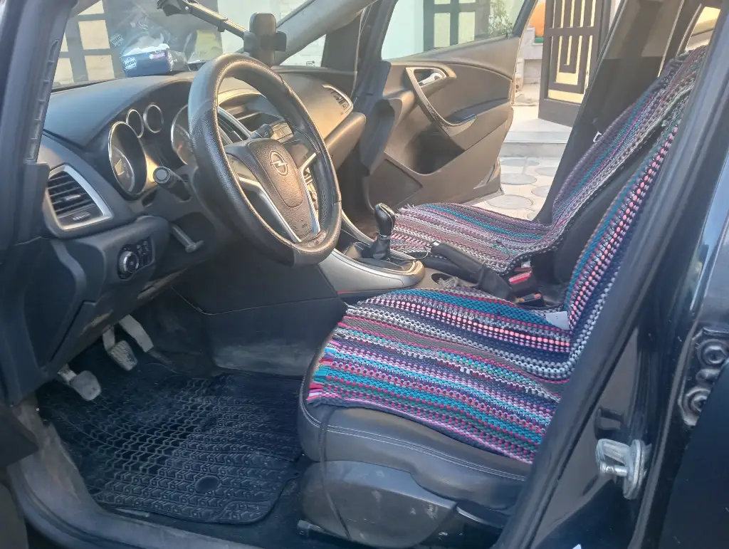 Opel Astra - Photo 5