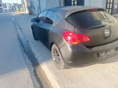 Opel Astra - Photo 3