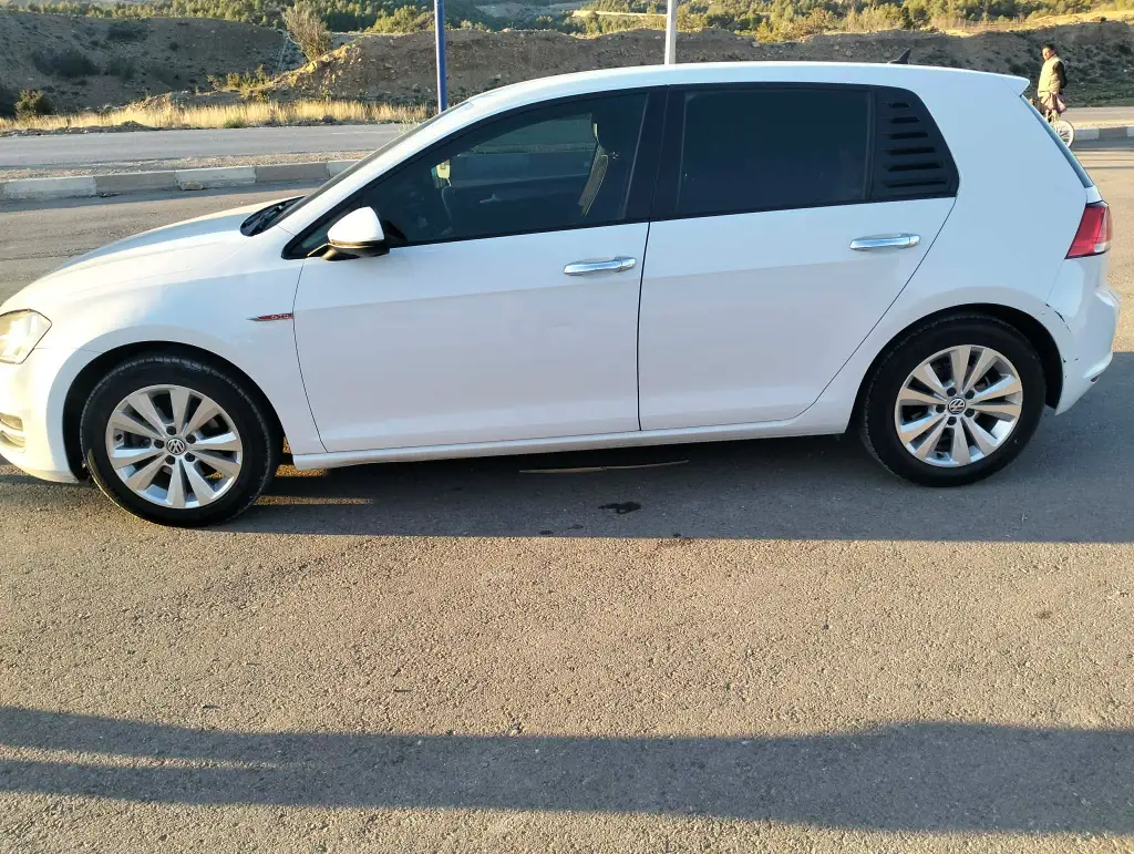 Volkswagen Golf - Photo 7