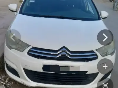 Citroen C4 2012 15000 km
