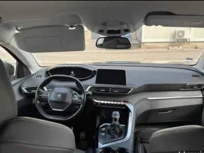 Peugeot 3008 - Photo 3