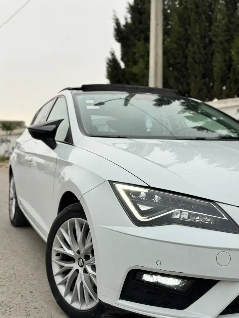 Seat Leon - Photo 2