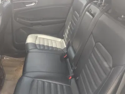 Ford EDGE - Photo 2