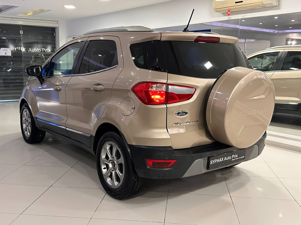 Ford ECOSPORT - Photo 9