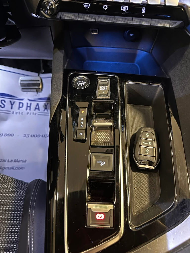 Peugeot 3008 - Photo 7