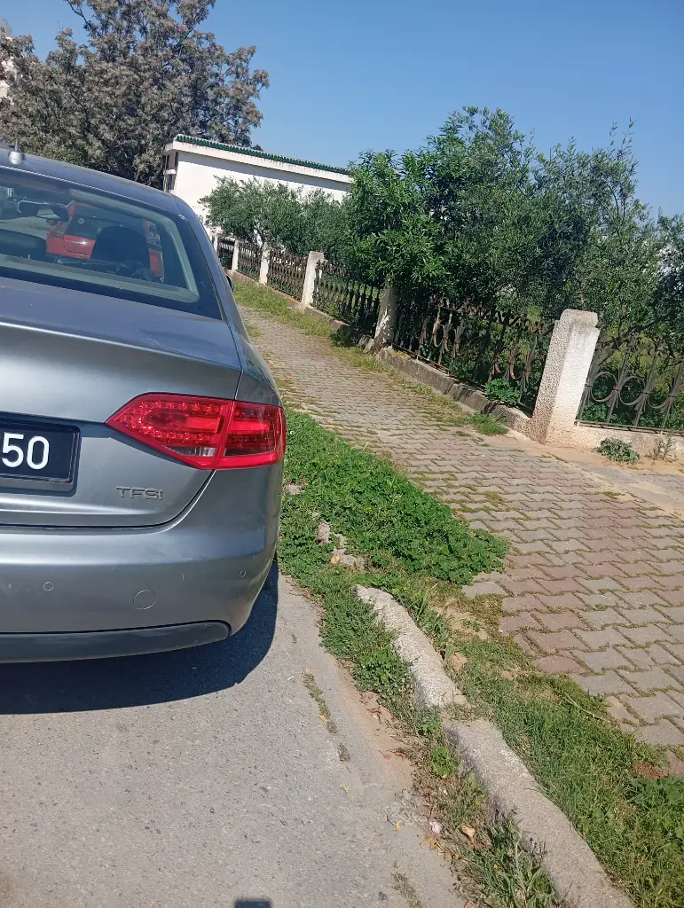 Audi A4 - Photo 6