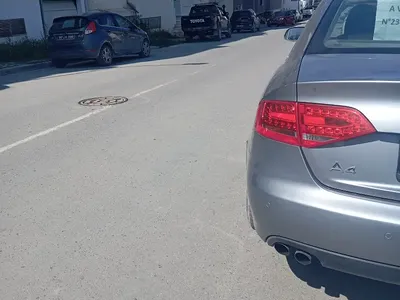 Audi A4 - Photo 2