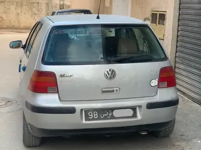 Volkswagen Golf 4 - Photo 2