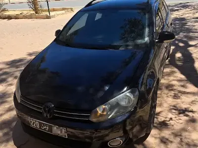 Volkswagen Golf 2011 242000 km