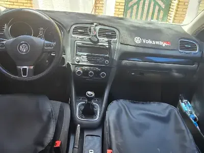 Volkswagen Golf - Photo 3